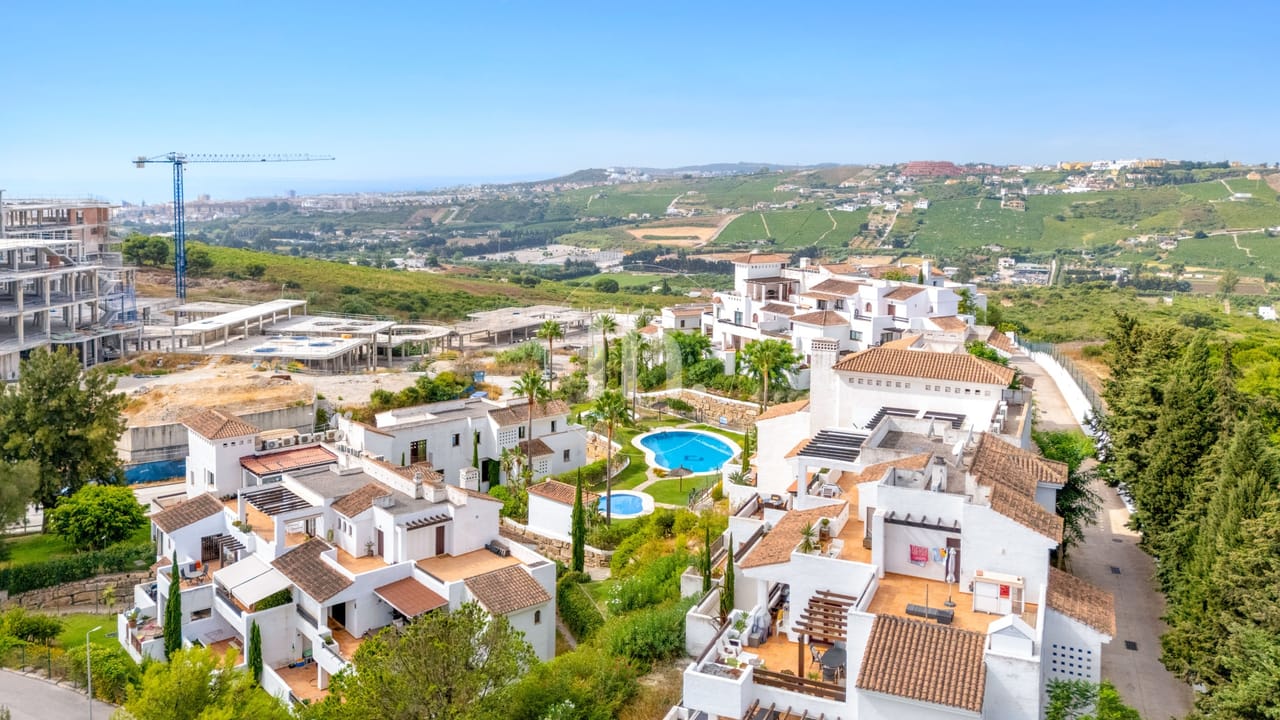 Beautiful Two Bedroom Apartment Close to Doña Julia Golf and the Beach