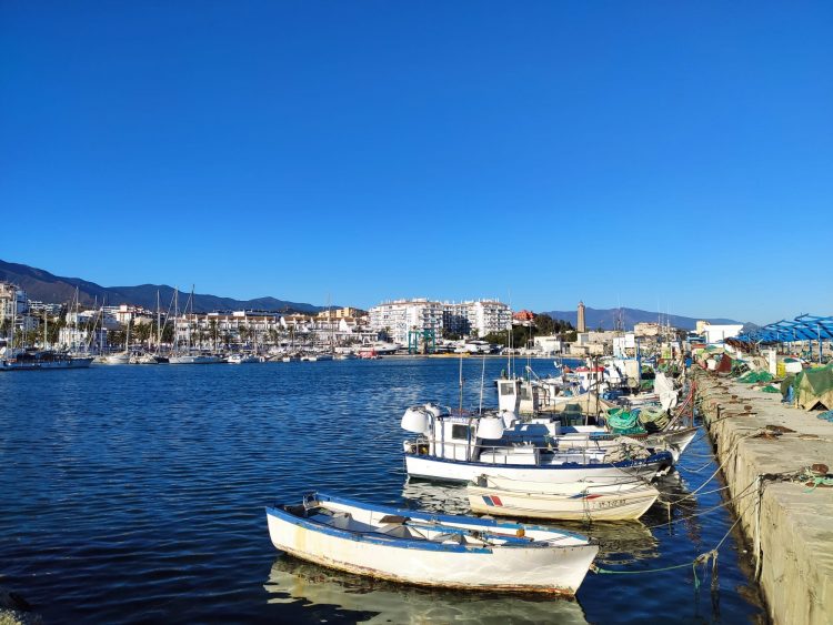 estepona port